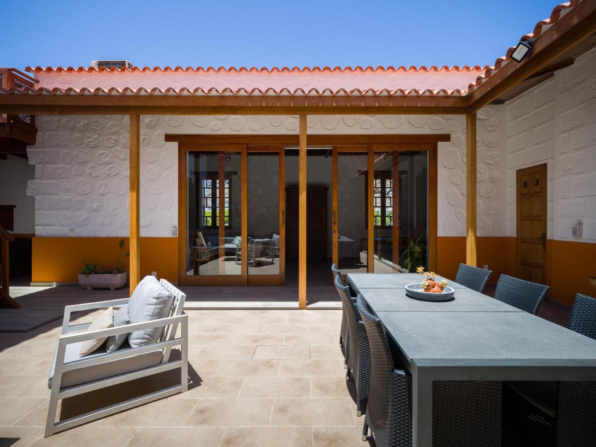 Dom wakacyjny Beautiful House In Traditional Canarian Style Puerto De Mogan