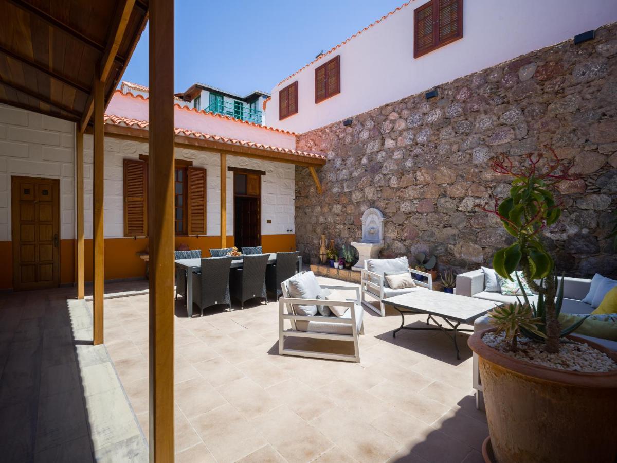 Dom wakacyjny Beautiful House In Traditional Canarian Style