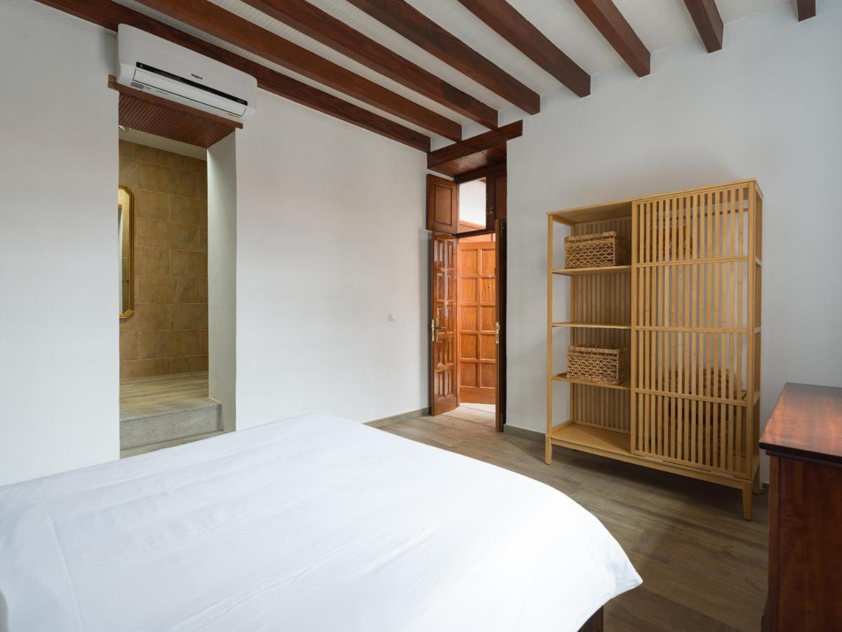 Dom wakacyjny Beautiful House In Traditional Canarian Style